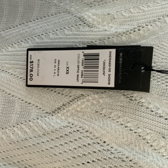 Beautiful BCBG knit cover up - Picture 2 of 6